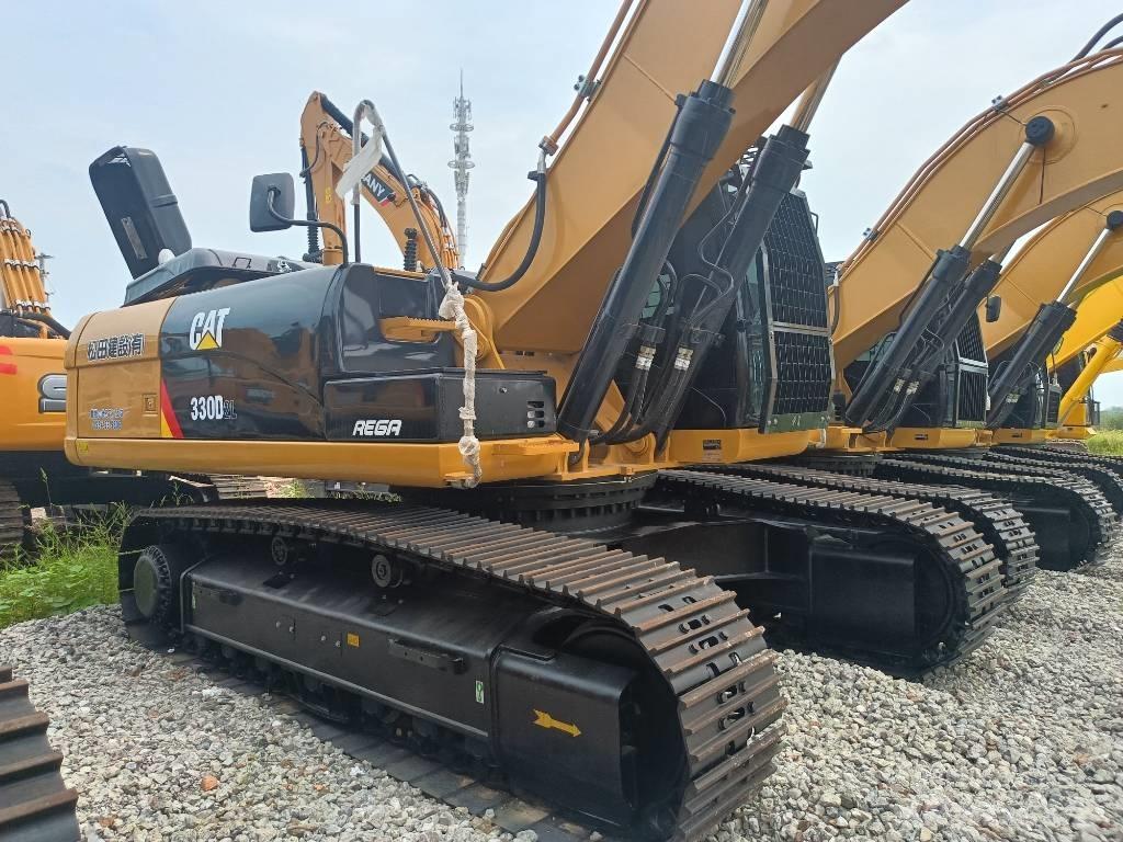 CAT 330D2L Vidutinės galios ekskavatoriai 7-12 t