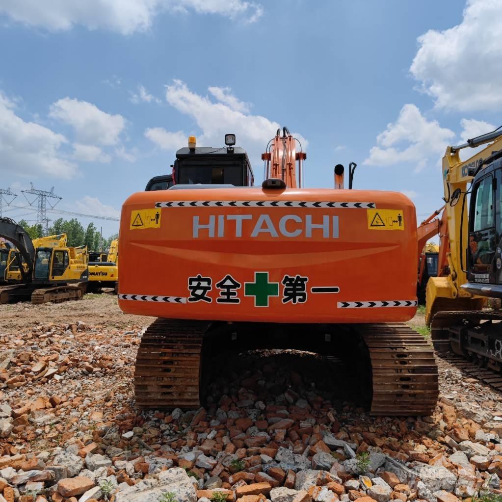 Hitachi ZX 200 Vikšriniai ekskavatoriai