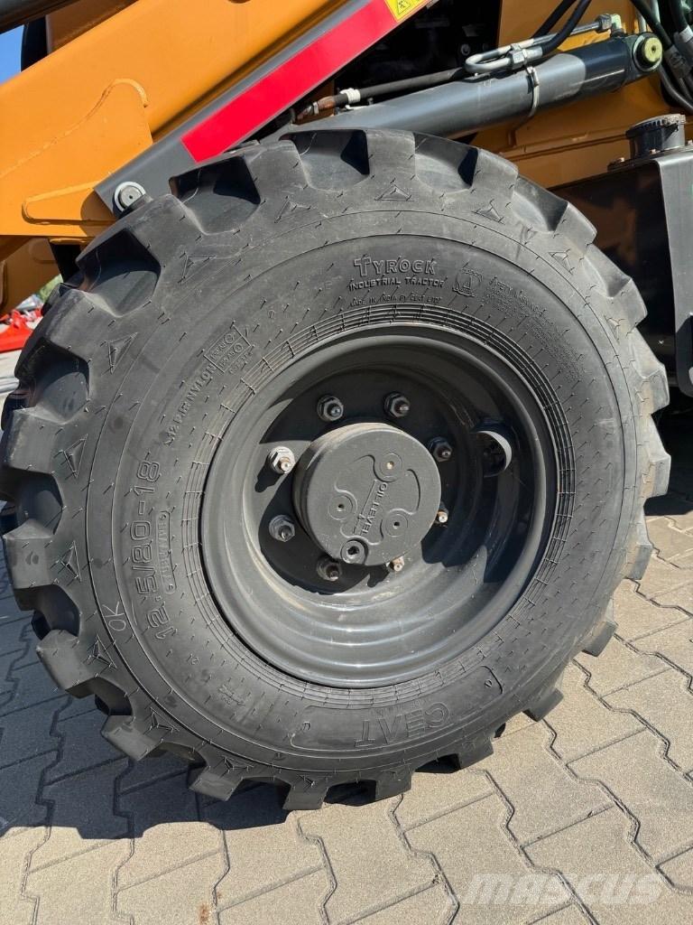 CASE 851 EX 4WD Pro Ekskavatoriniai krautuvai