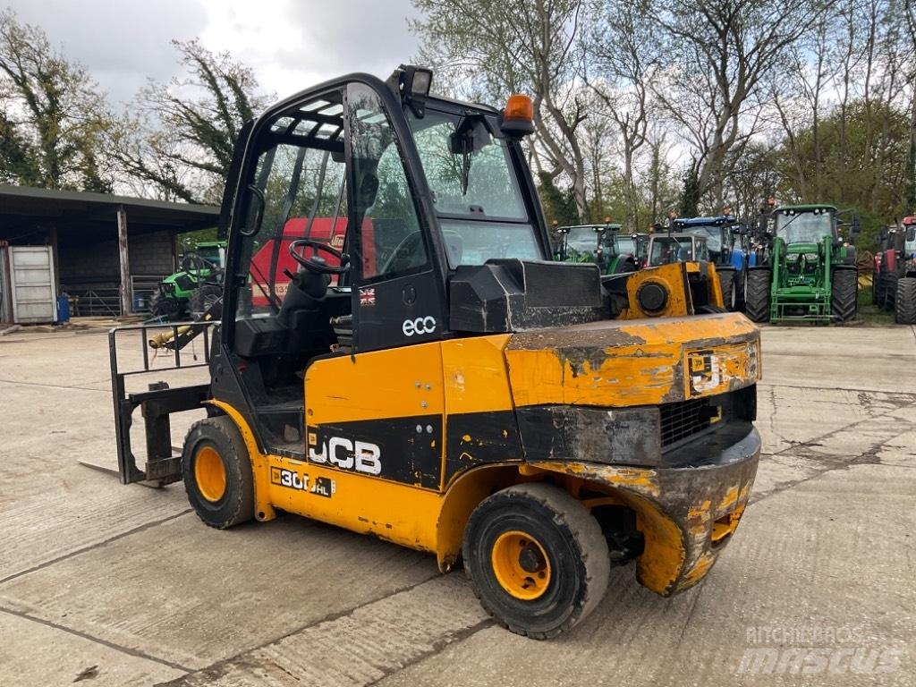 JCB 30 D HL Naudoti ratiniai krautuvai