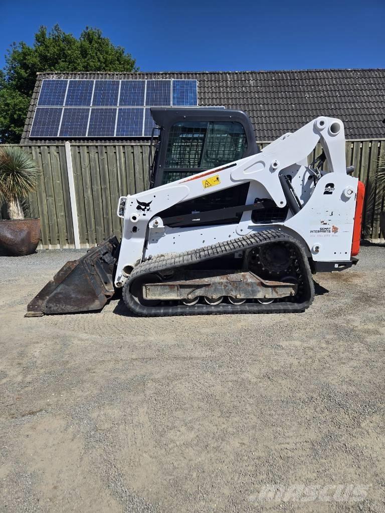 Bobcat T 650 Krautuvai su šoniniu pasukimu