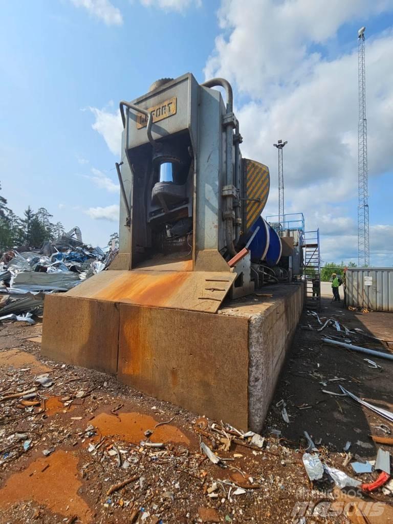 Lefort 850 Pramoniniai presai