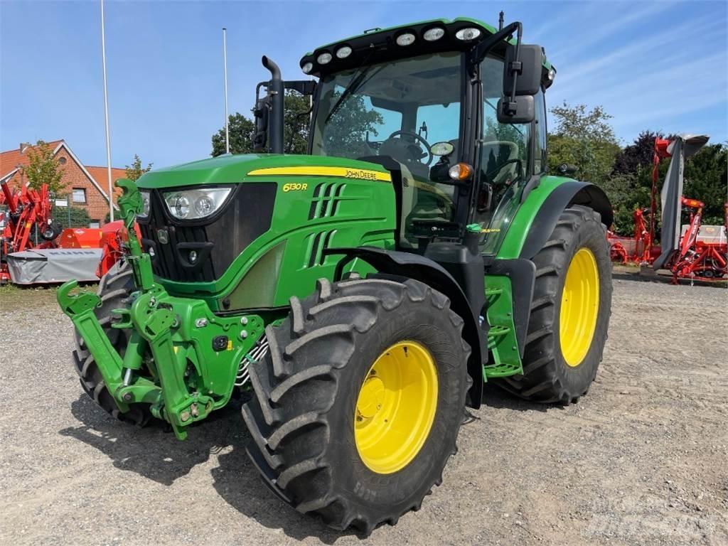 John Deere 6130R Traktoriai