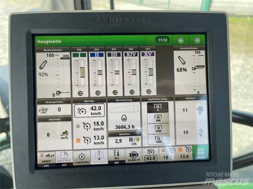 John Deere 6130R Traktoriai