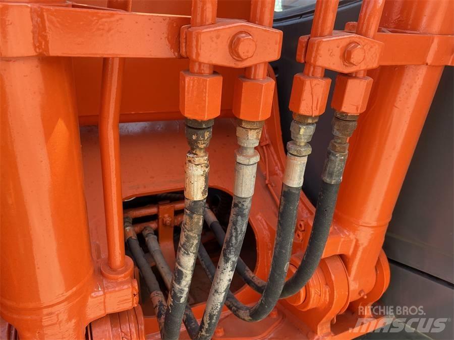 Hitachi EX 100 G-3 Vikšriniai ekskavatoriai