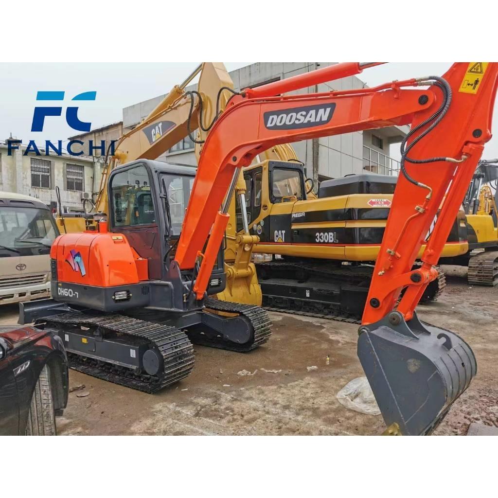 Doosan DH 60-7 Vikšriniai ekskavatoriai