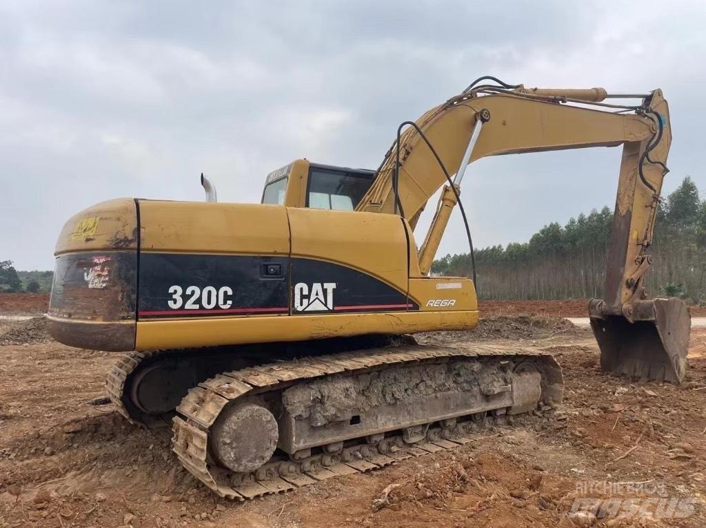 CAT 320 C Vikšriniai ekskavatoriai