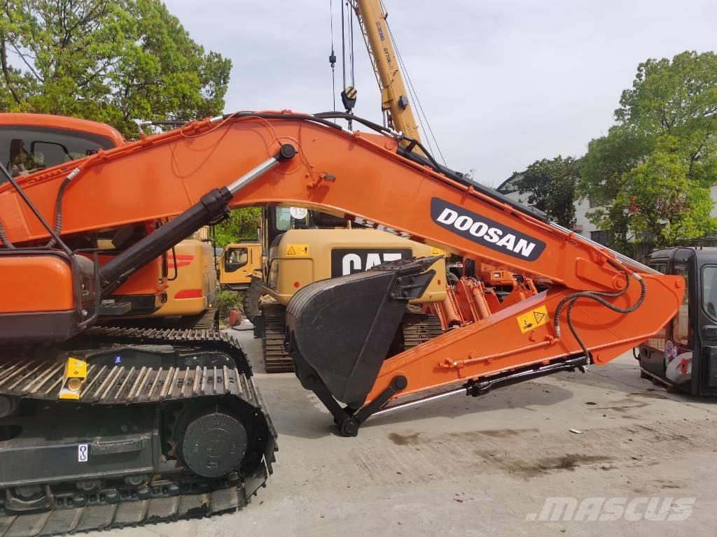 Doosan DX 225 LC-9C Vikšriniai ekskavatoriai