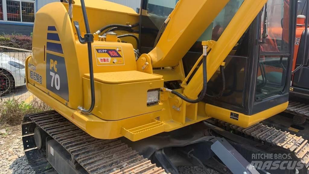 Komatsu PC 70 Vikšriniai ekskavatoriai