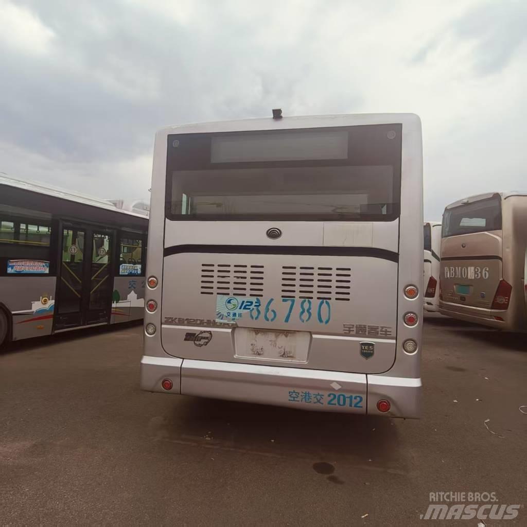 Yutong ZK6120DHNGAA Miesto autobusai