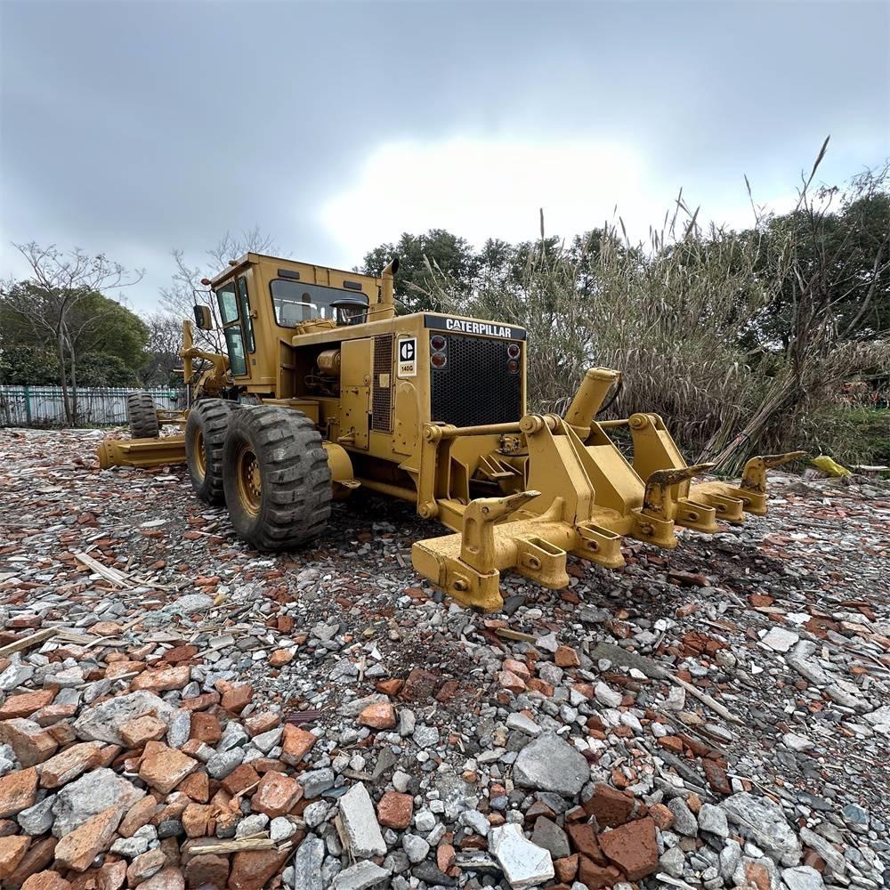 CAT 140 G Greideriai