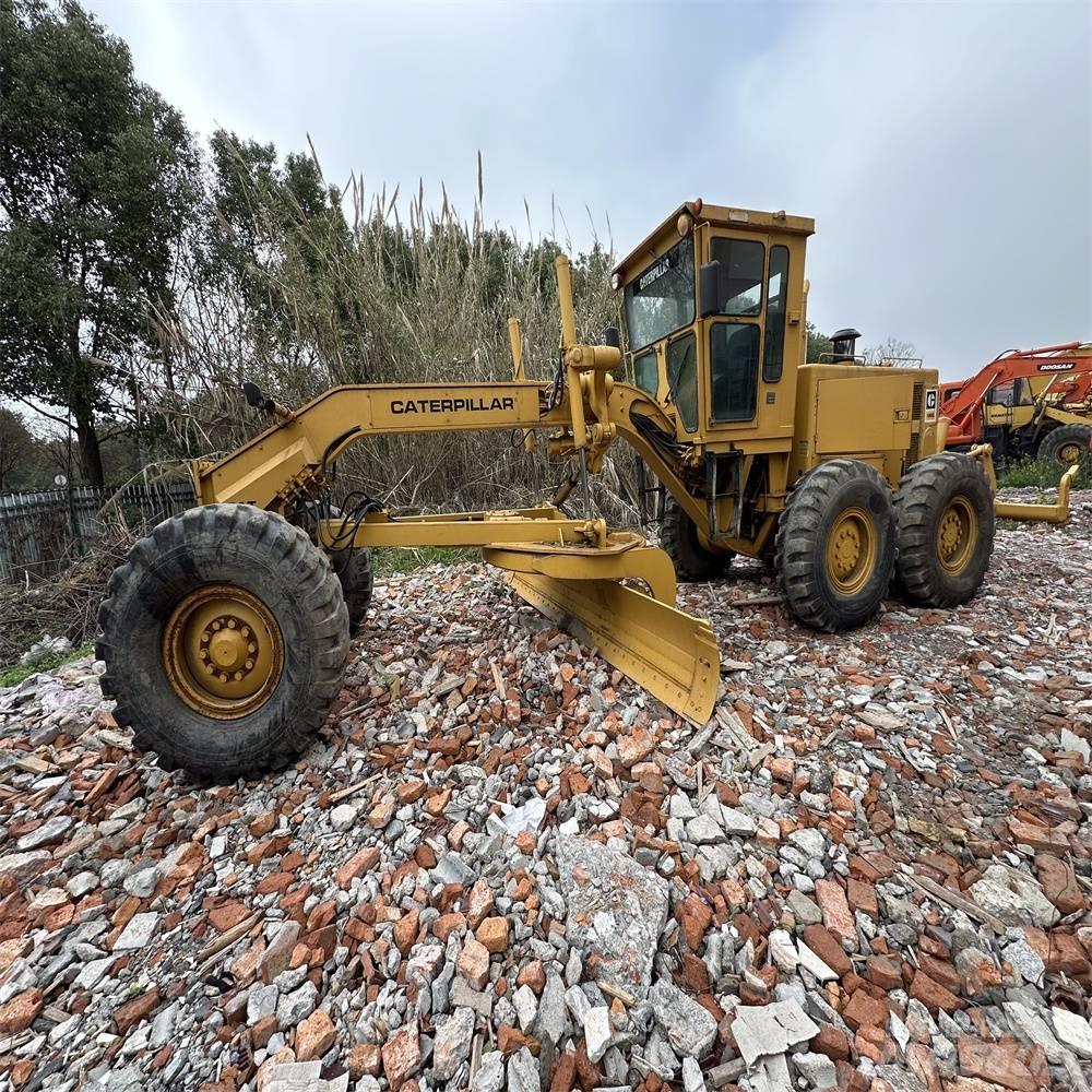 CAT 140 G Greideriai