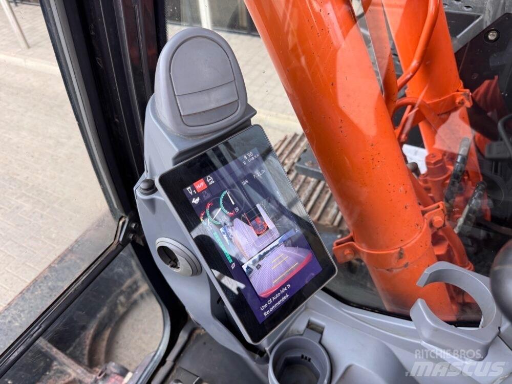 Hitachi ZX135USBL-7 Vikšriniai ekskavatoriai
