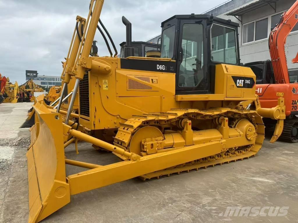 CAT D 6 G Vikšriniai buldozeriai