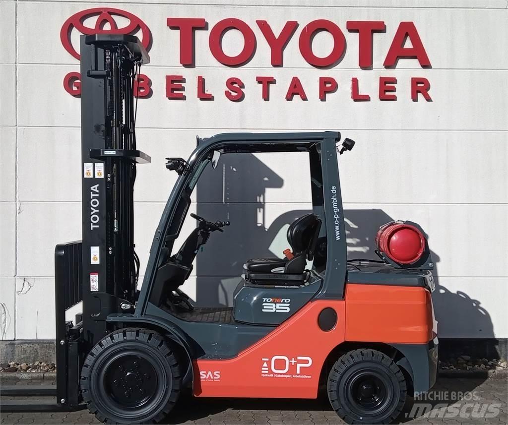 Toyota 02-8FGJF35 LPG (dujiniai) krautuvai