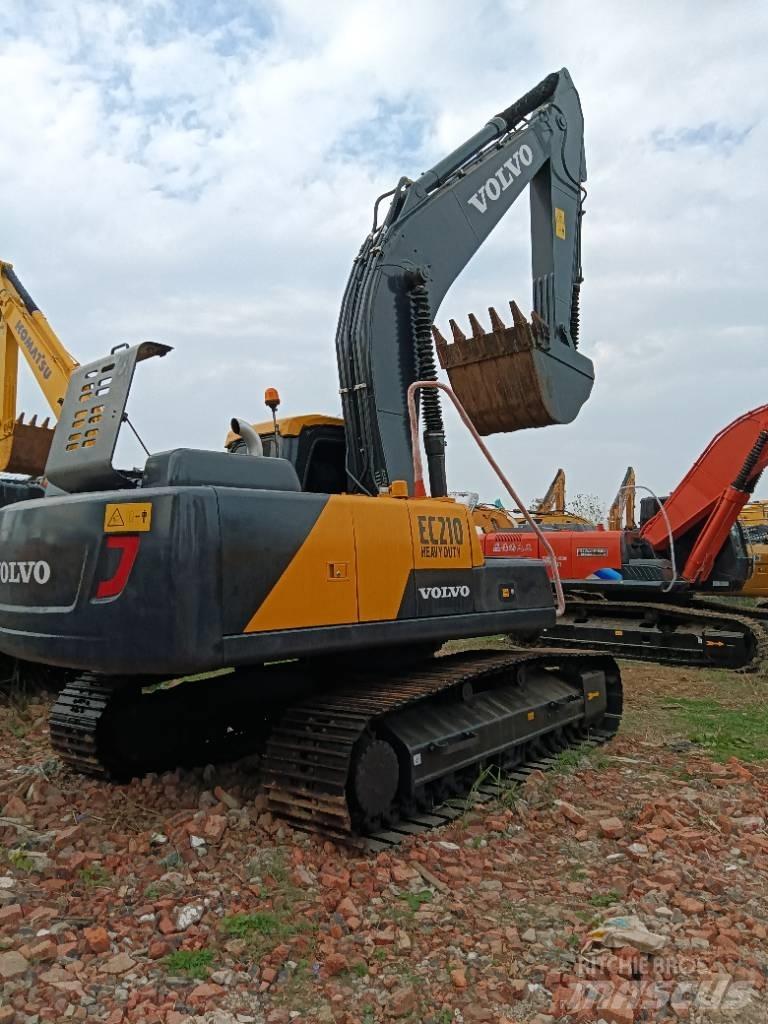 Volvo EC 240 Vikšriniai ekskavatoriai