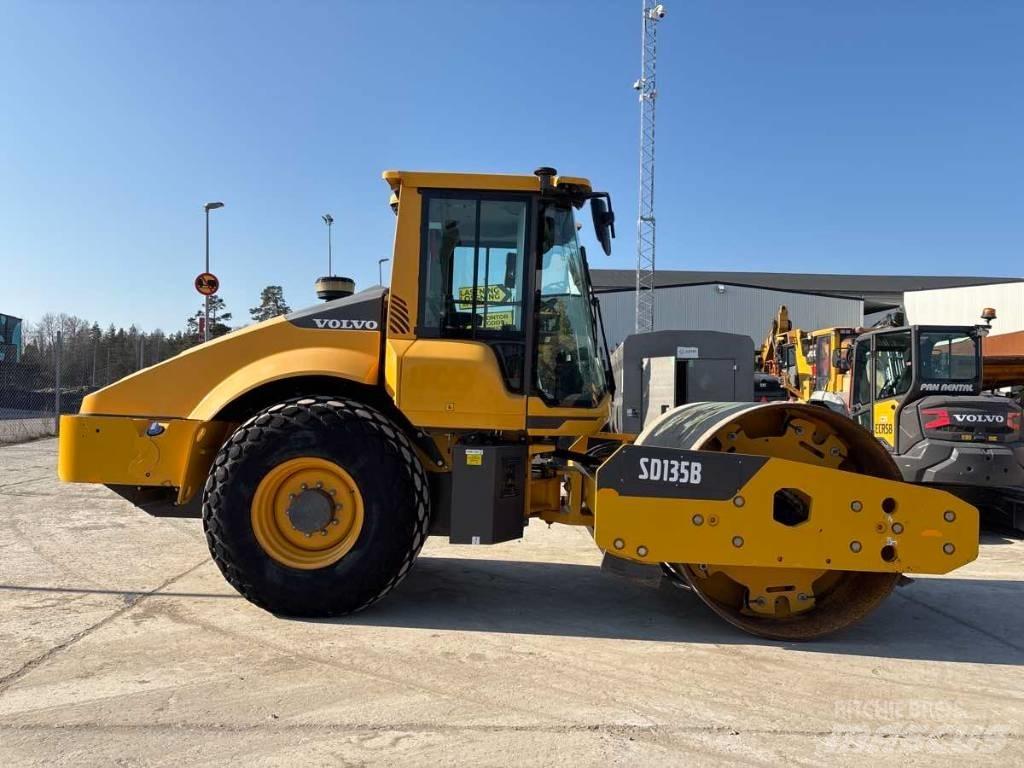 Volvo SD 135 B Vieno būgno volai