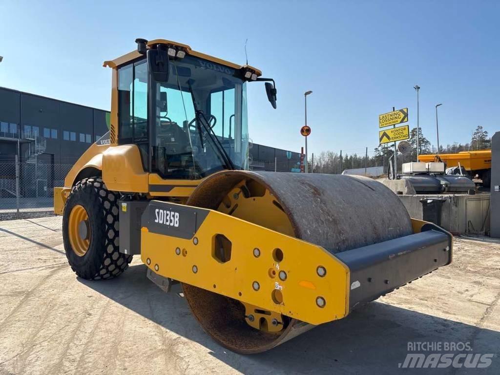 Volvo SD 135 B Vieno būgno volai