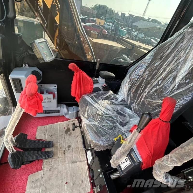 CAT 307E2 Vikšriniai ekskavatoriai