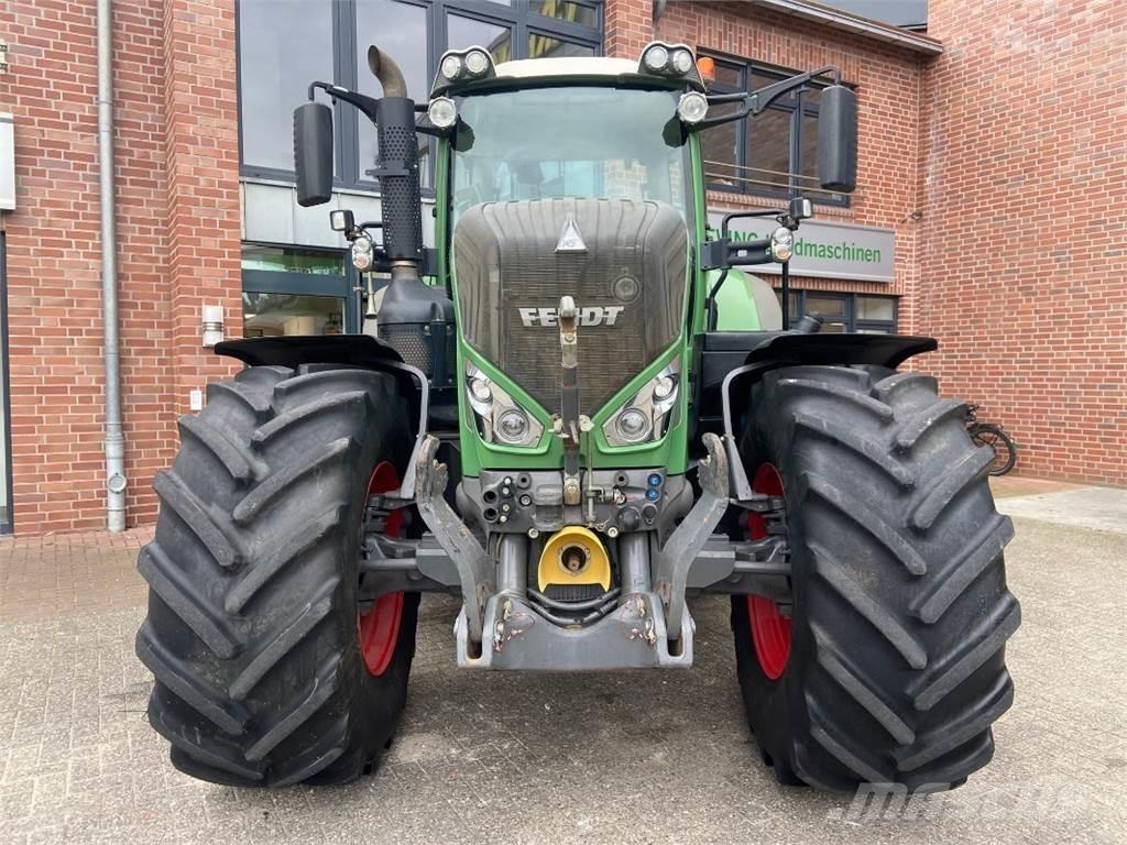 Fendt 828 Vario Traktoriai