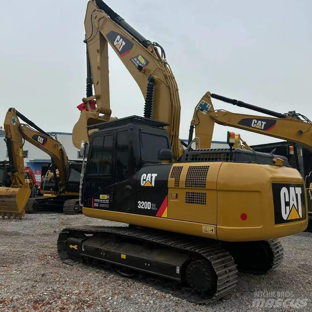 CAT 320 D L Vikšriniai ekskavatoriai