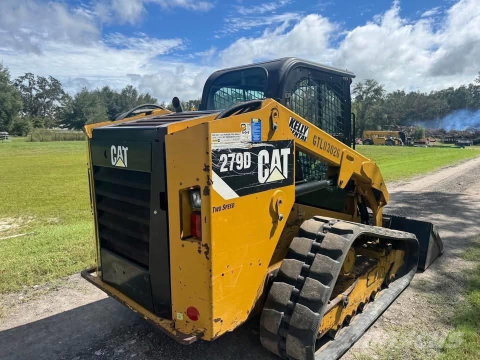 CAT 279 D Krautuvai su šoniniu pasukimu