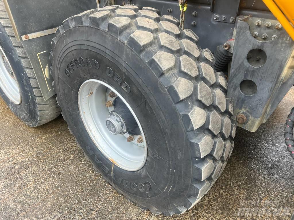 Volvo FMX Savivarčių priekabų vilkikai