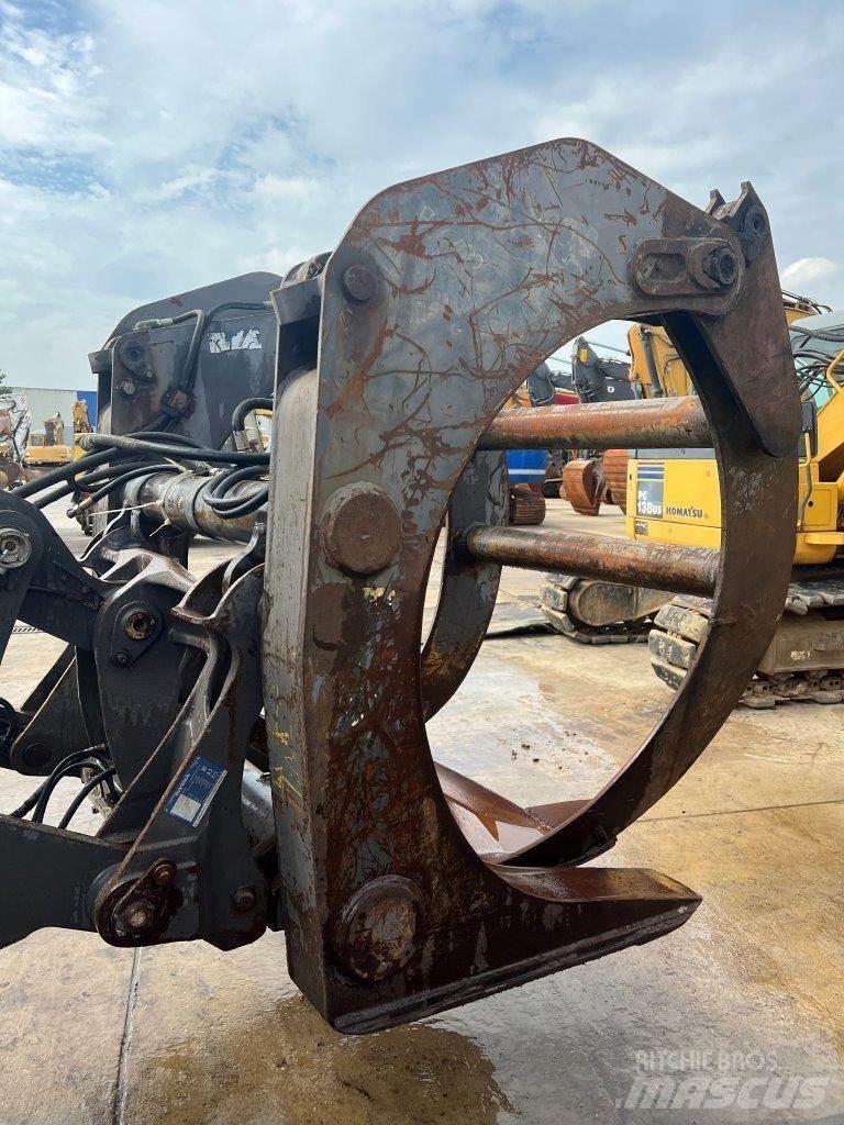 Volvo L90 Griebtuvai