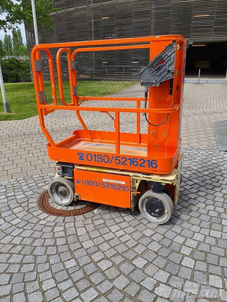 JLG 1230 ES (01638) Vertikalūs stiebiniai keltuvai