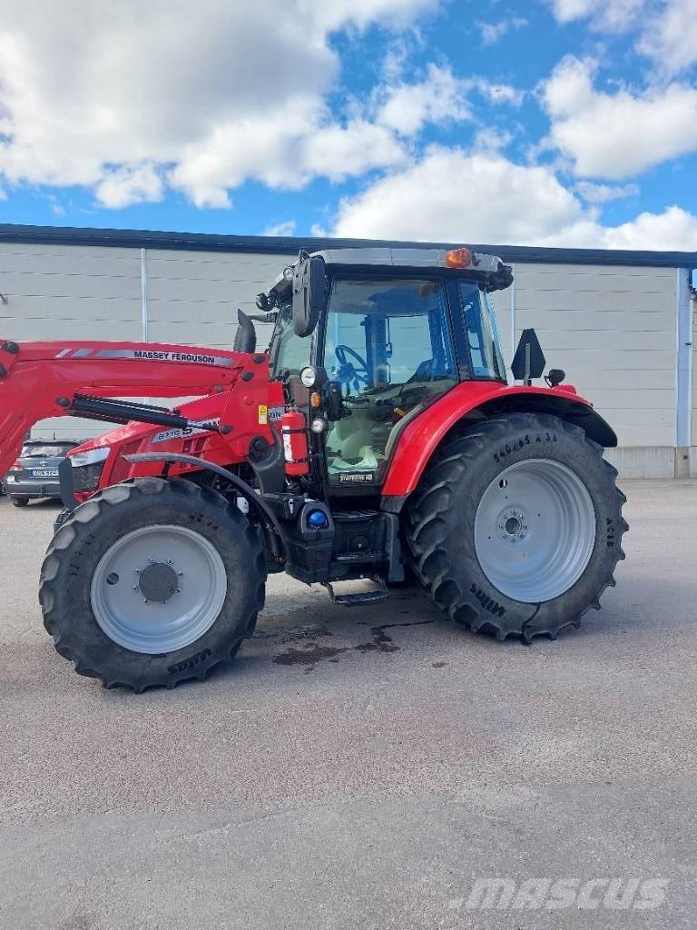 Massey Ferguson 5710 Traktoriai