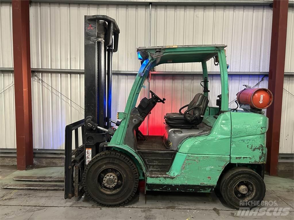 Mitsubishi FG40NT LPG (dujiniai) krautuvai