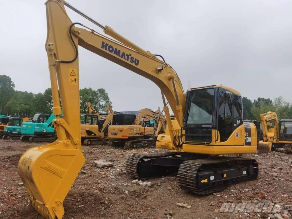 Komatsu PC 130-7 Vikšriniai ekskavatoriai