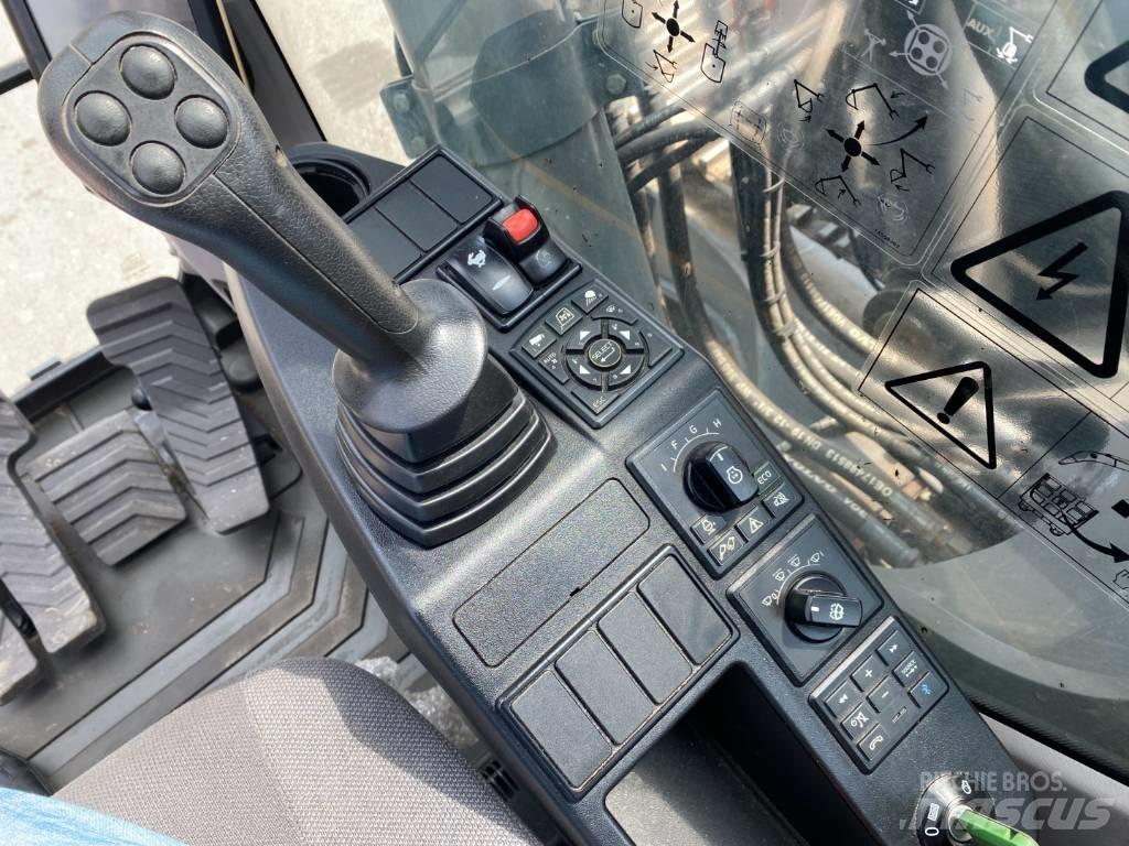 Volvo EC200 ENL Vikšriniai ekskavatoriai