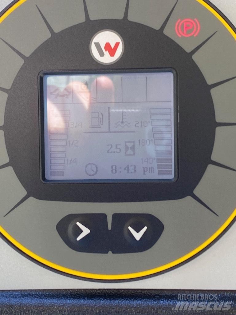 Wacker Neuson SW21 Krautuvai su šoniniu pasukimu