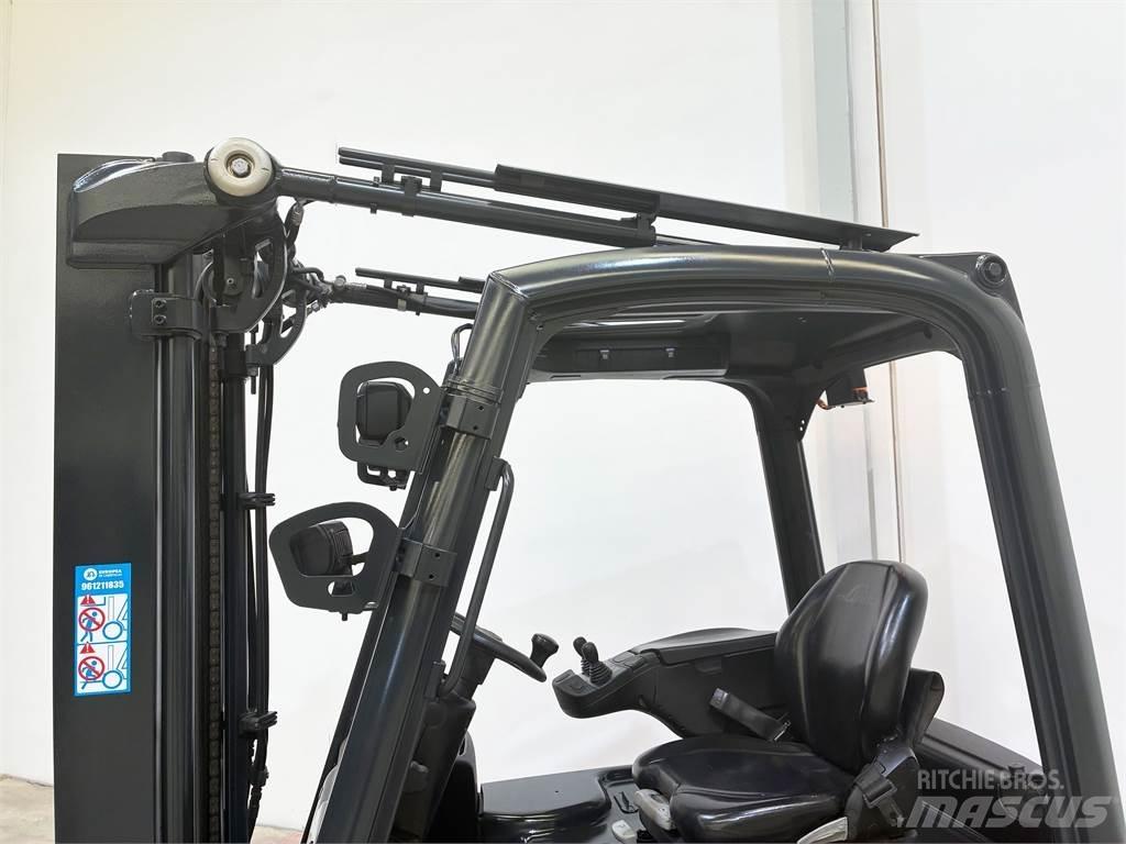 Linde E16 02 Elektriniai šakiniai krautuvai