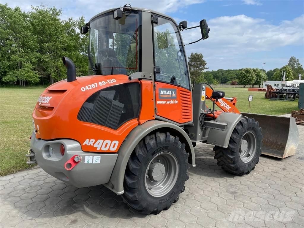 Atlas AR400 Naudoti ratiniai krautuvai