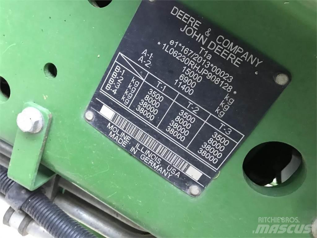 John Deere 6230R Traktoriai