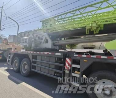 Zoomlion ZTC 700 Visureigiai kranai