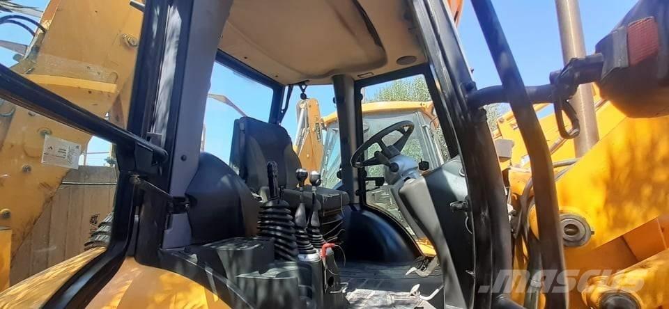 JCB 3 CX SM 4 T Ekskavatoriniai krautuvai
