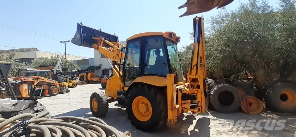 JCB 3 CX SM 4 T Ekskavatoriniai krautuvai