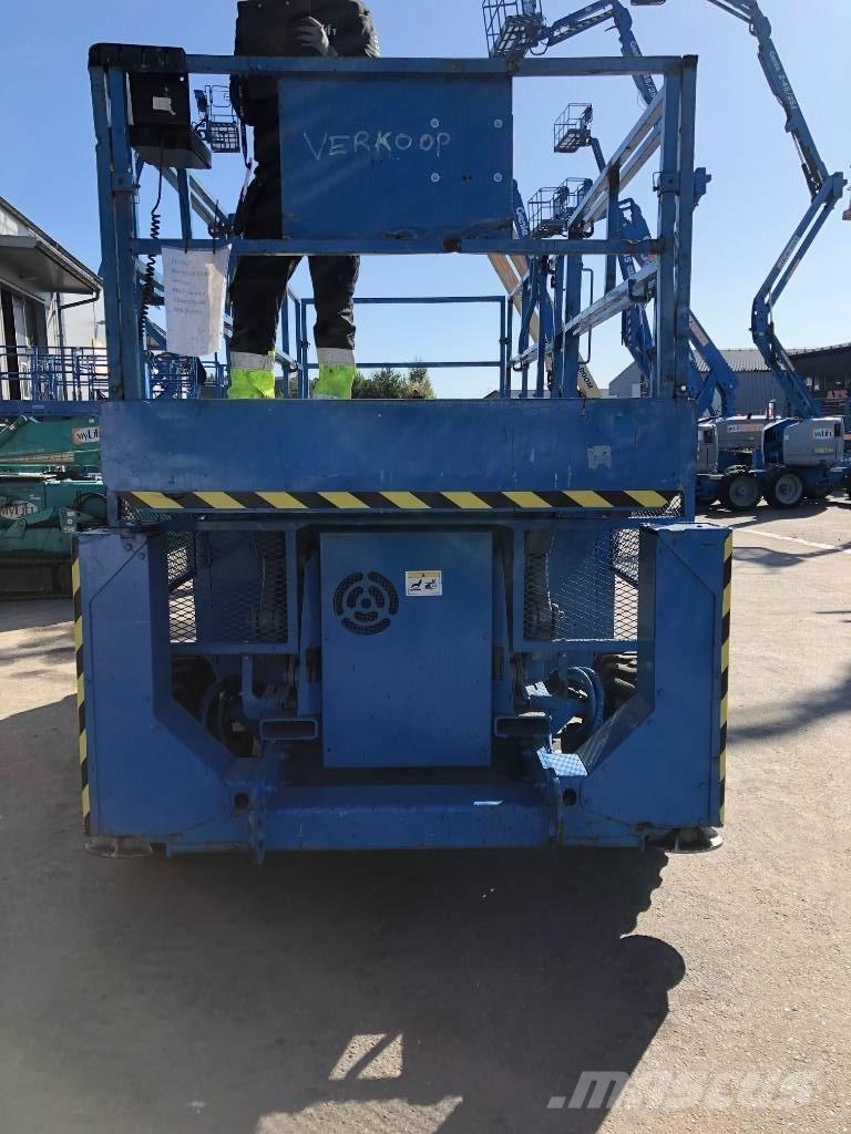 Genie GS 3384 RT Žirkliniai keltuvai