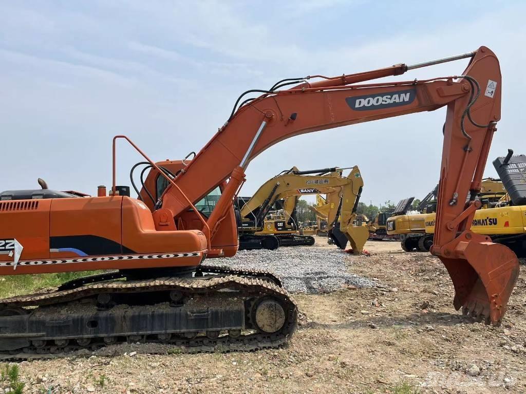 Doosan DH225 Vikšriniai ekskavatoriai