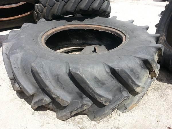  Pneu 16.9R28 Padangos, ratai ir ratlankiai