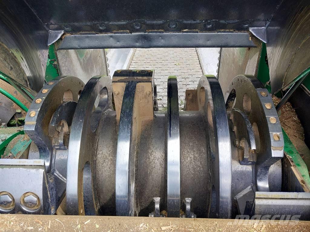 Albach Diamant 2000 Medienos smulkintuvai