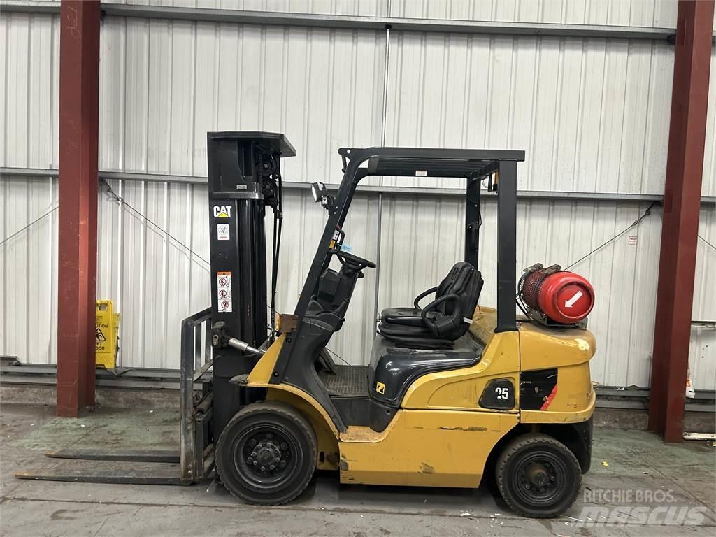 CAT GP25NT LPG (dujiniai) krautuvai