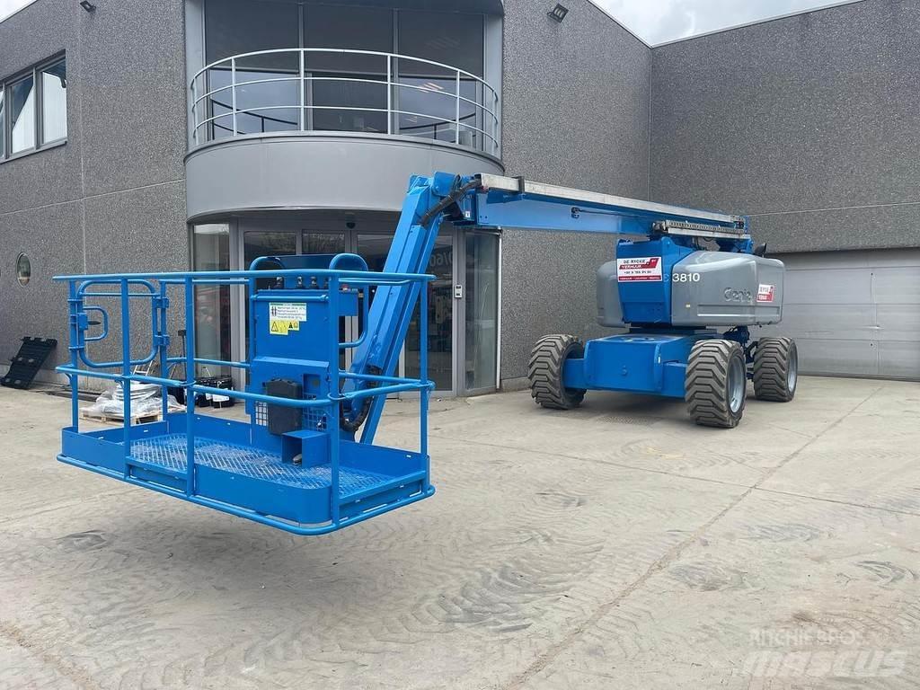 Genie Z80/60 Kiti keltuvai ir platformos