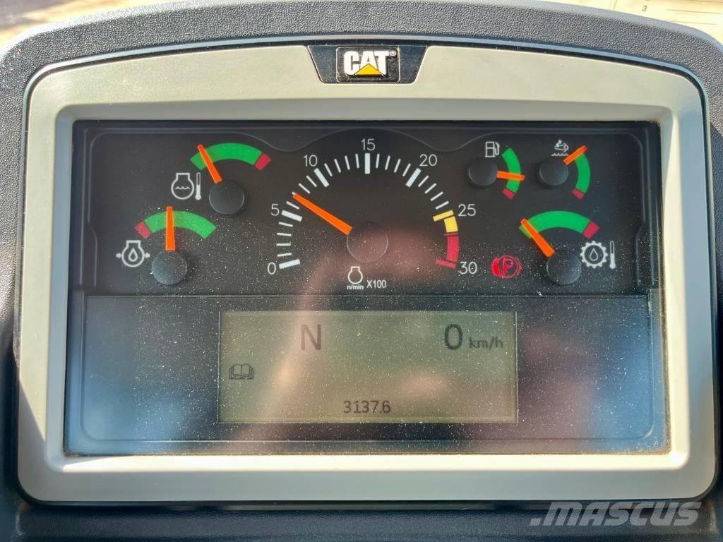 CAT 730 Statyba - Kita
