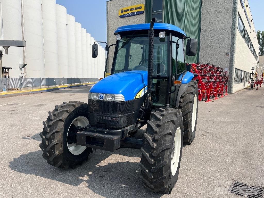 New Holland TD 90 D Traktoriai