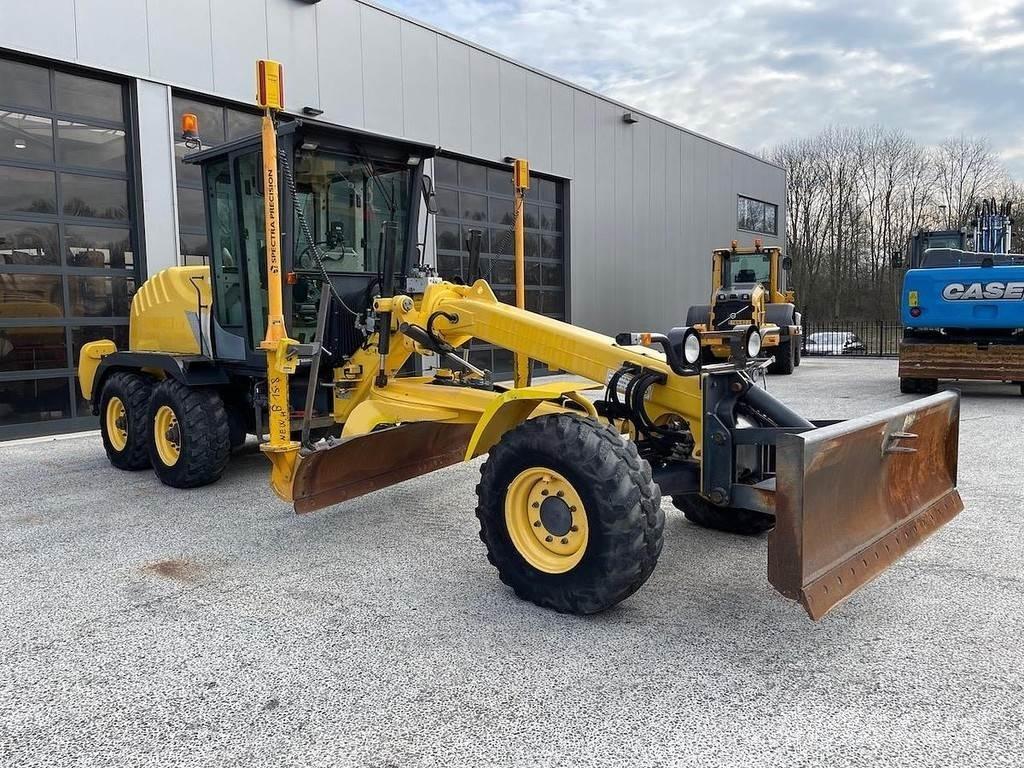 New Holland F106.6 Greideriai
