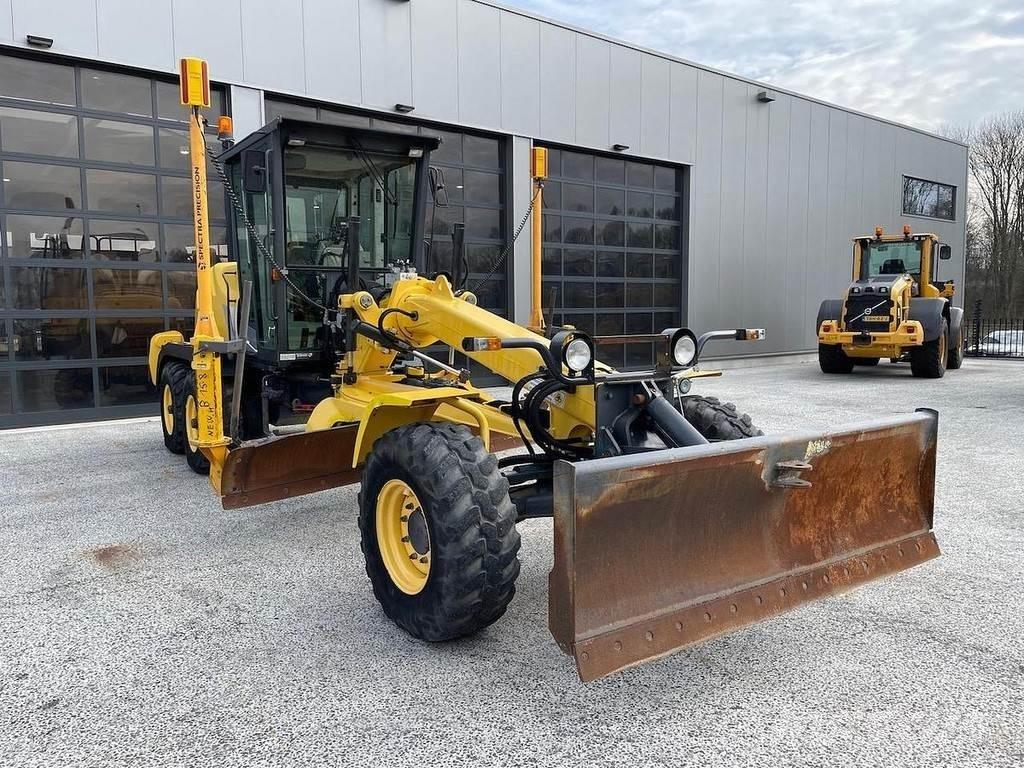 New Holland F106.6 Greideriai